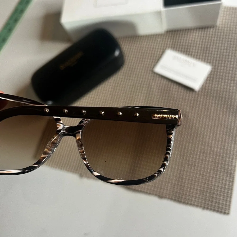 Balmain Paris BL 2012 Sunglasses Brown Marble Studded Made in France with Case